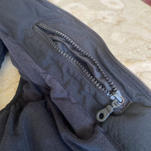 Adidas Originals Pete Insulated Puffer Gilet Vest - Picture 12 of 16